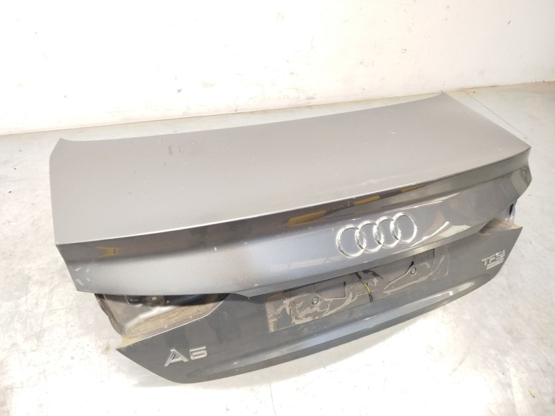 Recambio de tapa maletero para audi a5 (f53, f5p) 2.0 tfsi referencia OEM IAM 8W6827025E  