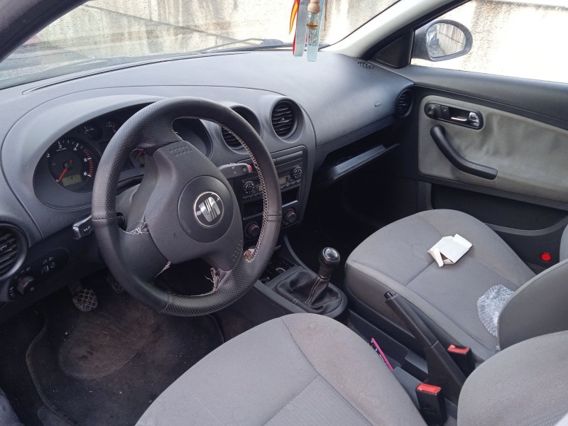 seat ibiza iii (6l1) del año 2004