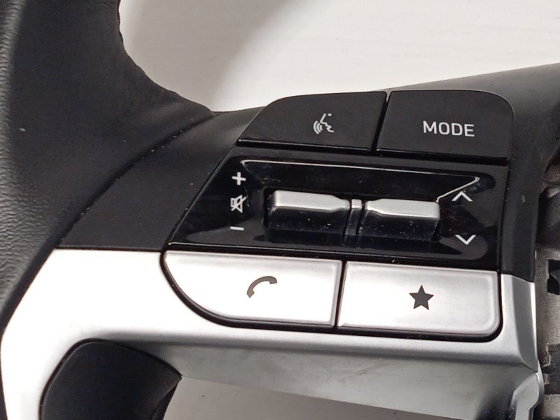 Recambio de volante para hyundai tucson (nx4e, nx4a) 1.6 t-gdi referencia OEM IAM 56100N9750 56100N9750NNB 56170N9000