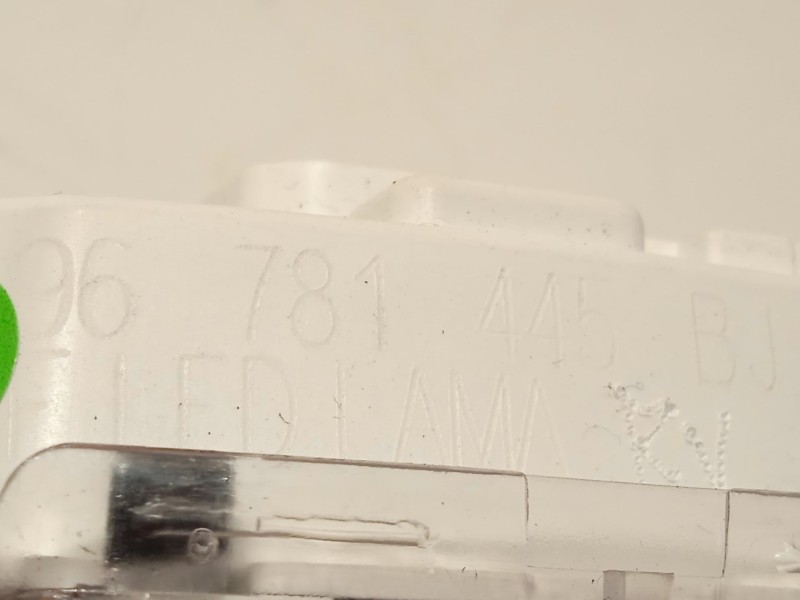 Recambio de luz interior para citroën c3 aircross ii (2r_, 2c_) 1.5 bluehdi 110 referencia OEM IAM 96781445BJ  