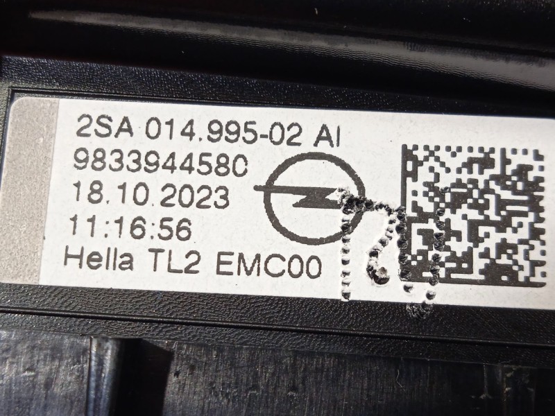 Recambio de piloto trasero derecho interior para opel mokka x business start/stop referencia OEM IAM 9833944580  2SA01499502