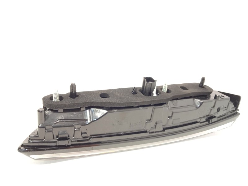 Recambio de piloto trasero derecho interior para opel mokka x business start/stop referencia OEM IAM 9833944580  2SA01499502