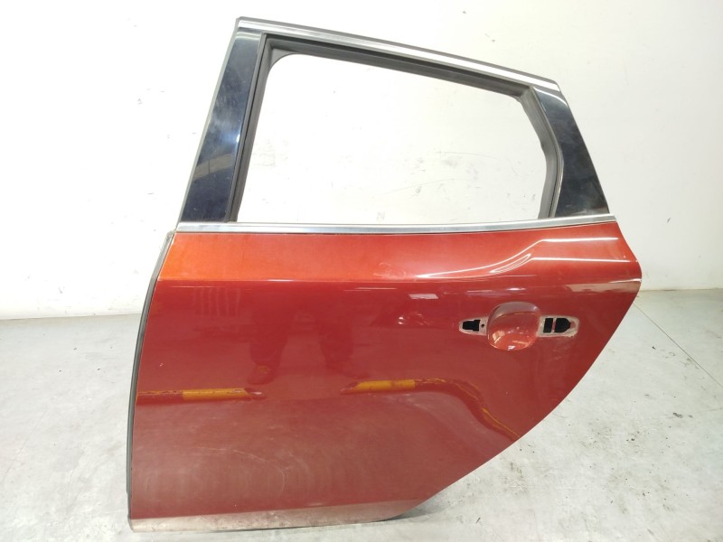 Recambio de puerta trasera izquierda para volvo v40 hatchback (525) d2 referencia OEM IAM 32321999  