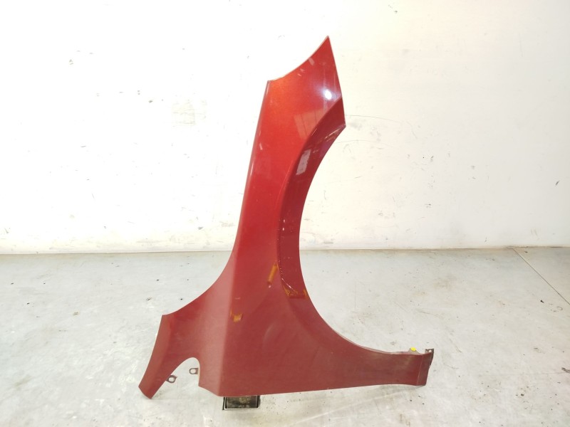 Recambio de aleta delantera derecha para volvo v40 hatchback (525) d2 referencia OEM IAM 31301262  