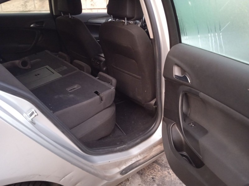 opel insignia a (g09) del año 2010