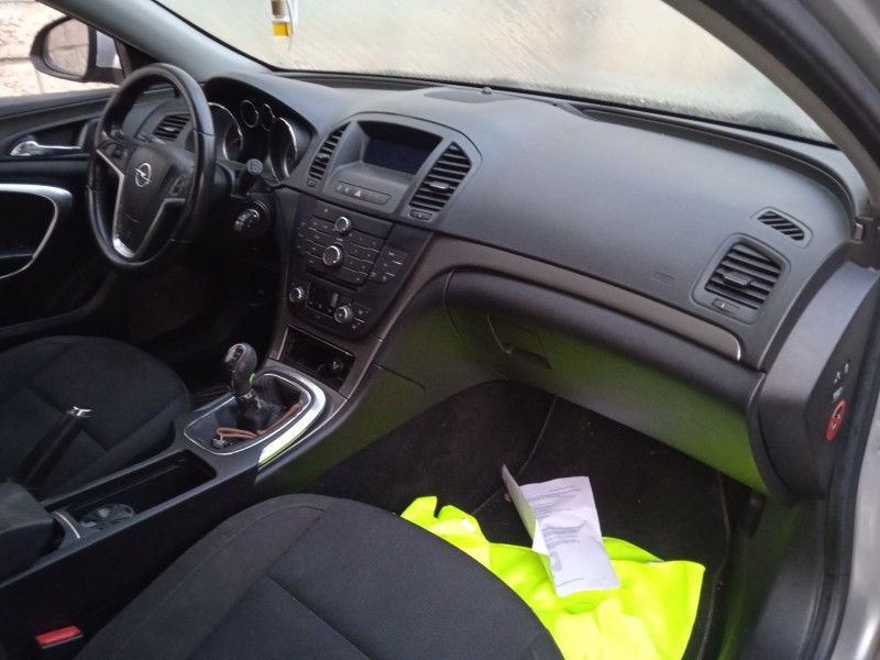 opel insignia a (g09) del año 2010