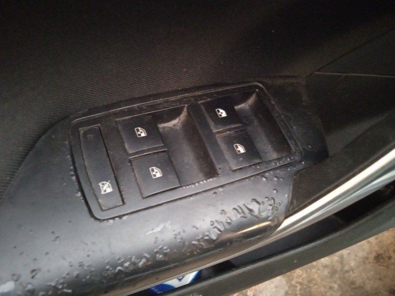 opel insignia a (g09) del año 2010