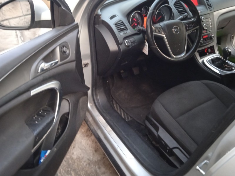 opel insignia a (g09) del año 2010