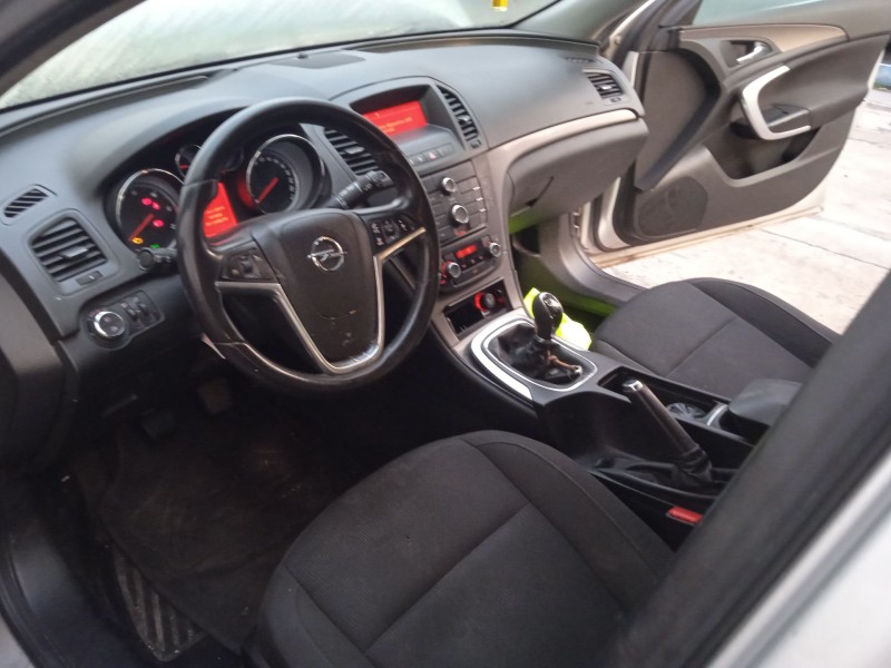 opel insignia a (g09) del año 2010
