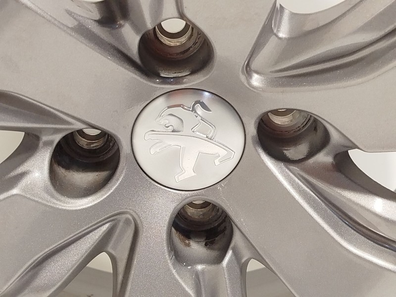 Recambio de llanta para peugeot 2008 i (cu_) 1.2 puretech 82 referencia OEM IAM 96783981AS 96783981ZZ 