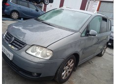 VOLKSWAGEN TOURAN (1T1, 1T2)