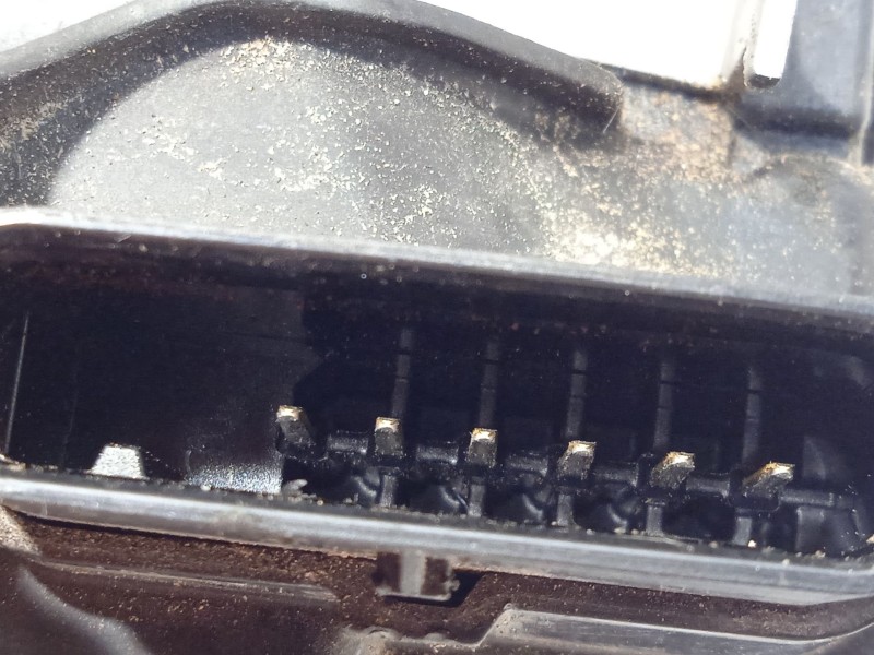 Recambio de cerradura puerta trasera derecha para volvo v40 hatchback (525) d2 referencia OEM IAM 31391831  