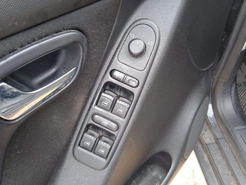 seat leon (1m1) del año 2003