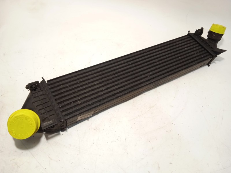 Recambio de intercooler para volvo v40 hatchback (525) d2 referencia OEM IAM 31319168  