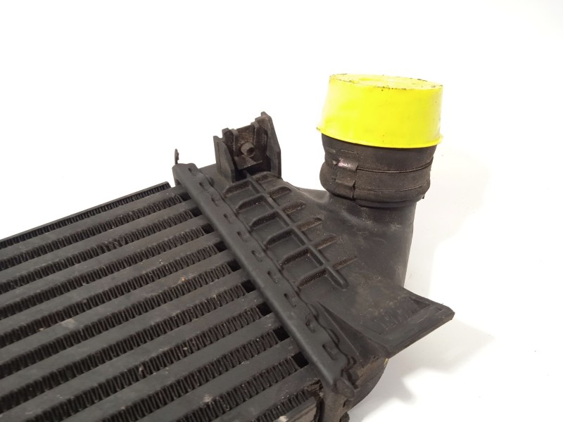 Recambio de intercooler para volvo v40 hatchback (525) d2 referencia OEM IAM 31319168  