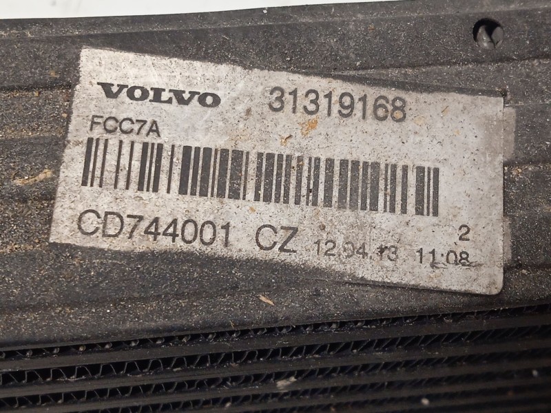 Recambio de intercooler para volvo v40 hatchback (525) d2 referencia OEM IAM 31319168  