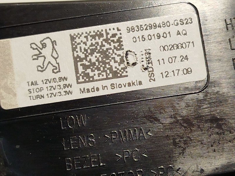 Recambio de piloto trasero izquierdo para peugeot 308 puretech 130 active pack referencia OEM IAM 9835299480  