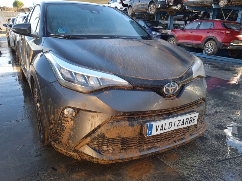 toyota c-hr (_x1_) del año 2023