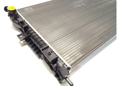 Recambio de radiador agua para peugeot 3008 ii suv (mc_, mr_, mj_, m4_) 1.5 bluehdi 130 referencia OEM IAM 9809141780   2