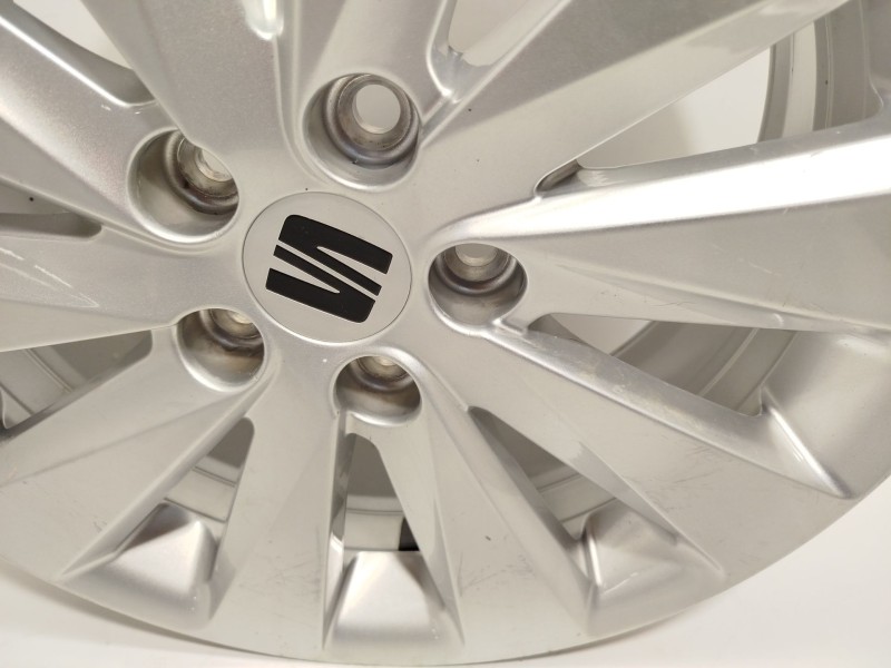 Recambio de llanta para seat arona (kj7, kjp) 1.0 tsi referencia OEM IAM 6F9601025 6F96010258Z8 