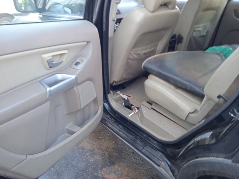 volvo xc90 i (275) del año 2004