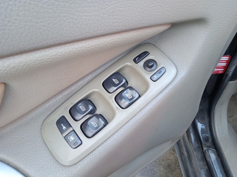 volvo xc90 i (275) del año 2004