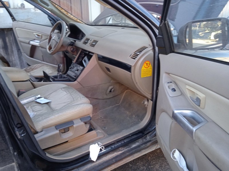 volvo xc90 i (275) del año 2004