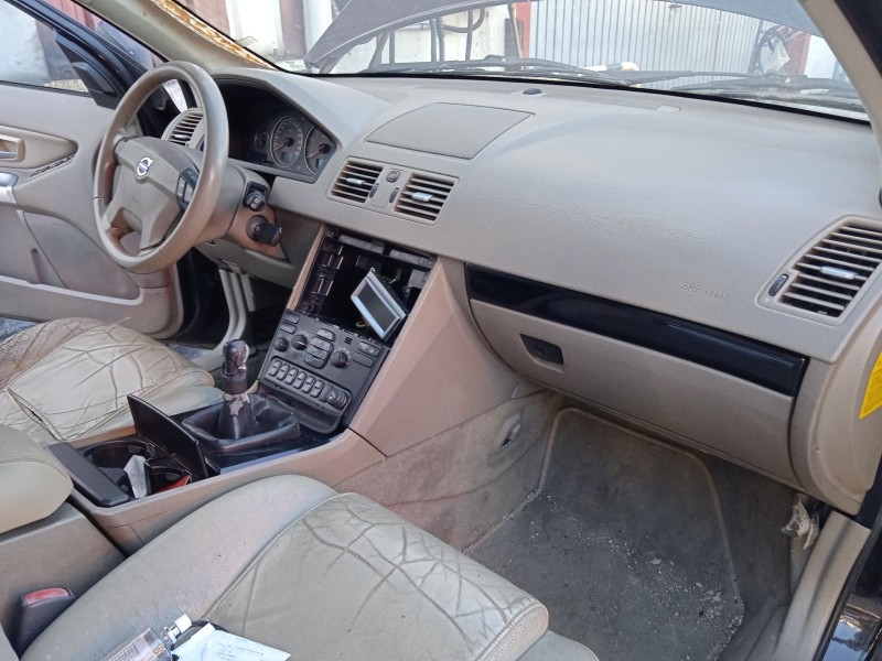 volvo xc90 i (275) del año 2004