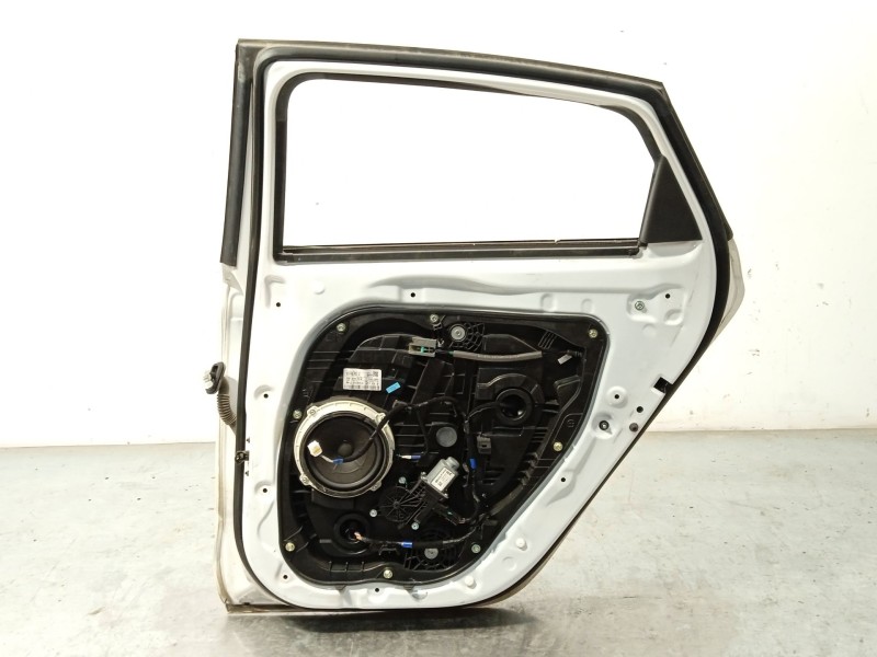 Recambio de puerta trasera derecha para hyundai i30 (pd) 1.0 tgdi cat referencia OEM IAM 77004G4700  