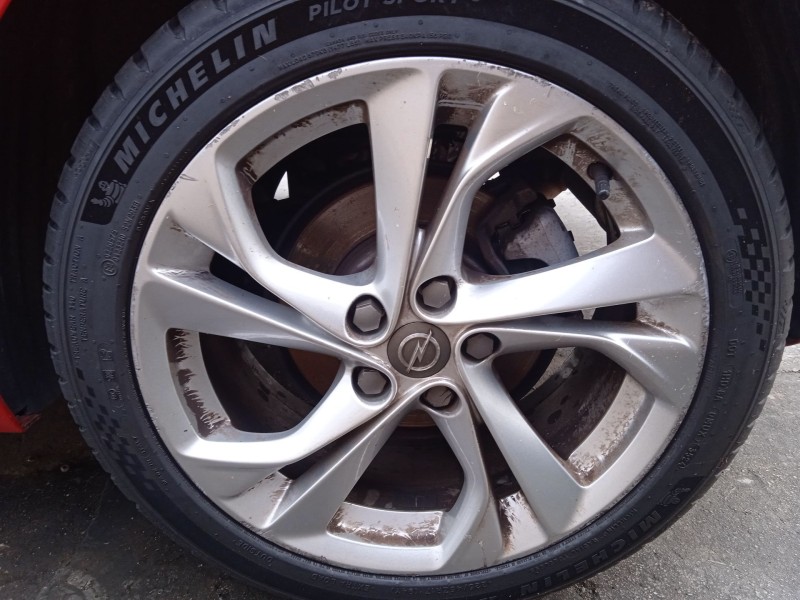 opel astra k (b16) del año 2017