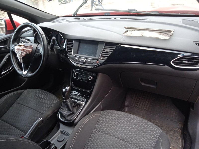 opel astra k (b16) del año 2017