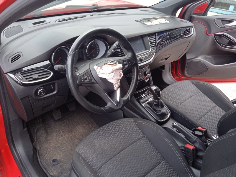 opel astra k (b16) del año 2017