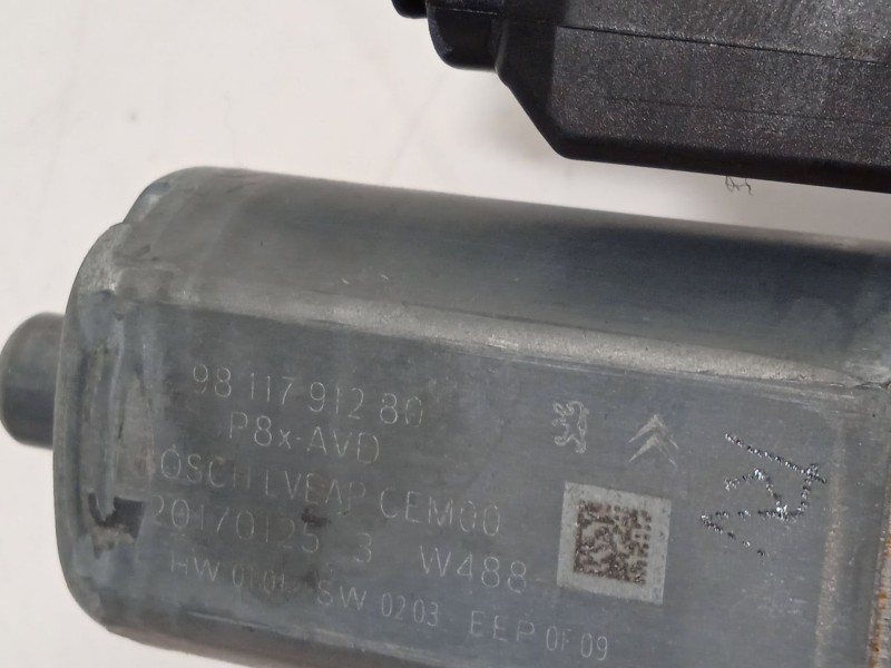 Recambio de elevalunas delantero derecho para peugeot 3008 ii suv (mc_, mr_, mj_, m4_) 1.6 thp 165 (m45gyw, m45gzw, m45gyv) refe