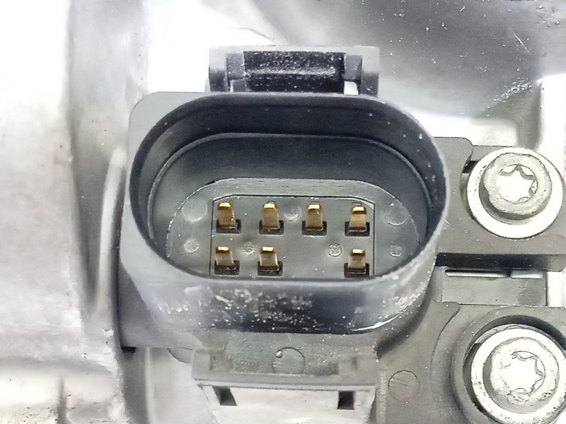 Recambio de caja mariposa para volkswagen new beetle (9c1, 1c1) 2.0 referencia OEM IAM 06A133064H  