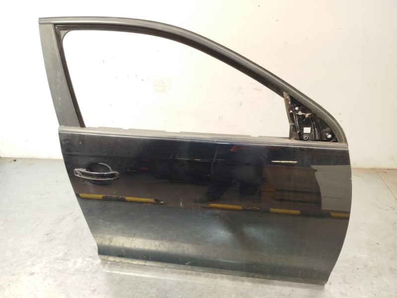 Recambio de puerta delantera derecha para volkswagen jetta iii (1k2) 1.6 referencia OEM IAM 1K5831106F  