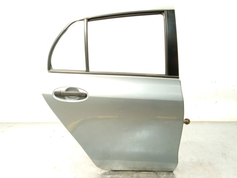 Recambio de puerta trasera derecha para toyota yaris (_p9_) 1.4 d-4d (nlp90_) referencia OEM IAM 670030D110  