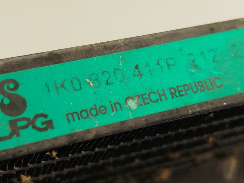 Recambio de condensador / radiador aire acondicionado para volkswagen jetta iii (1k2) 1.6 referencia OEM IAM 1K0820411P  