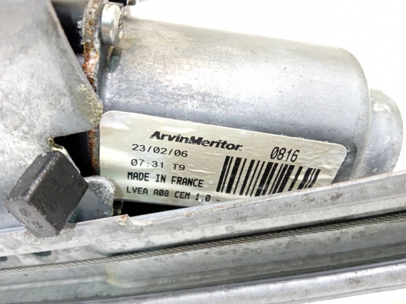 Recambio de elevalunas delantero derecho para peugeot 1007 (km_) 1.4 hdi referencia OEM IAM 9222Q8  