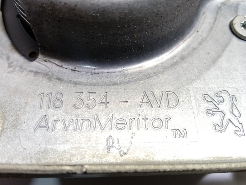 Recambio de elevalunas delantero derecho para peugeot 1007 (km_) 1.4 hdi referencia OEM IAM 9222Q8  