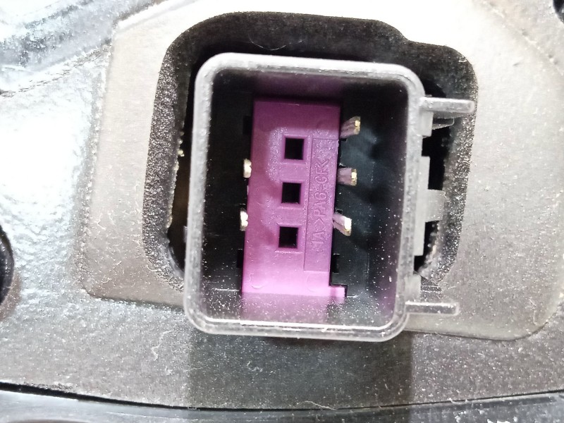 Recambio de retrovisor derecho para chevrolet cruze (j300) 2.0 cdi referencia OEM IAM 96831843 96893023 