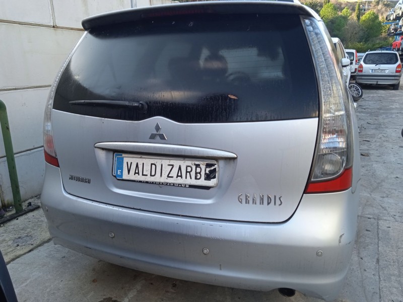 mitsubishi grandis (na_w) del año 2008