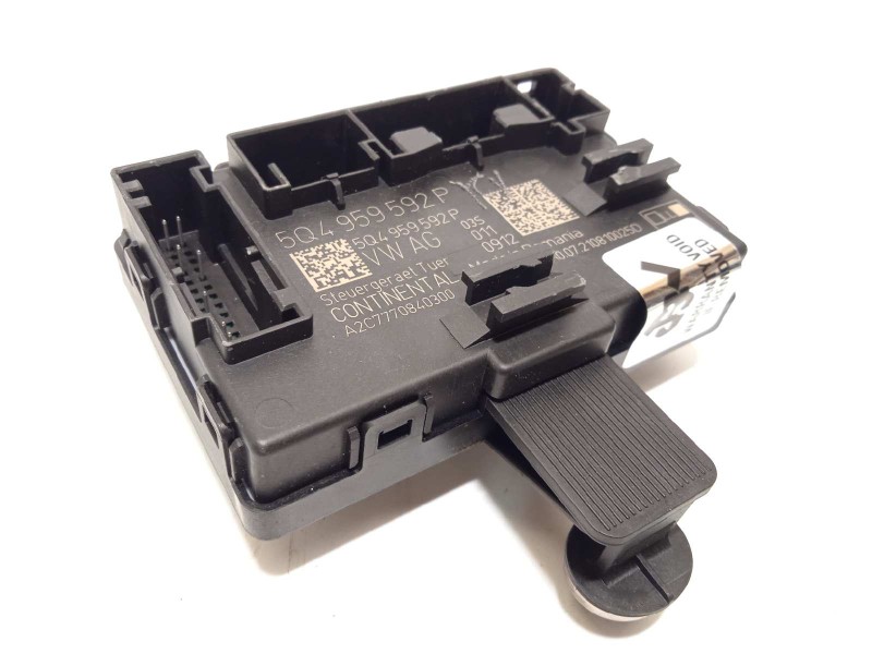 MODULO CONFORT 5Q4959592P A2C7770840300