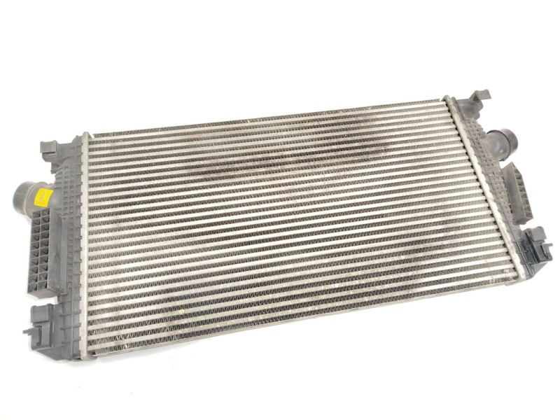 Recambio de intercooler para chevrolet cruze (j300) 2.0 cdi referencia OEM IAM 13267647  