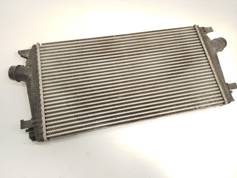 Recambio de intercooler para chevrolet cruze (j300) 2.0 cdi referencia OEM IAM 13267647  