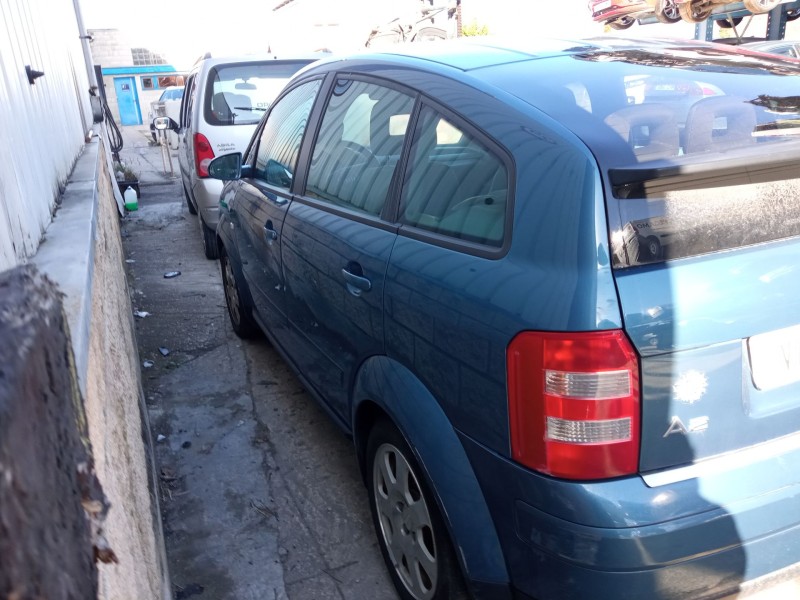 audi a2 (8z0) del año 2001