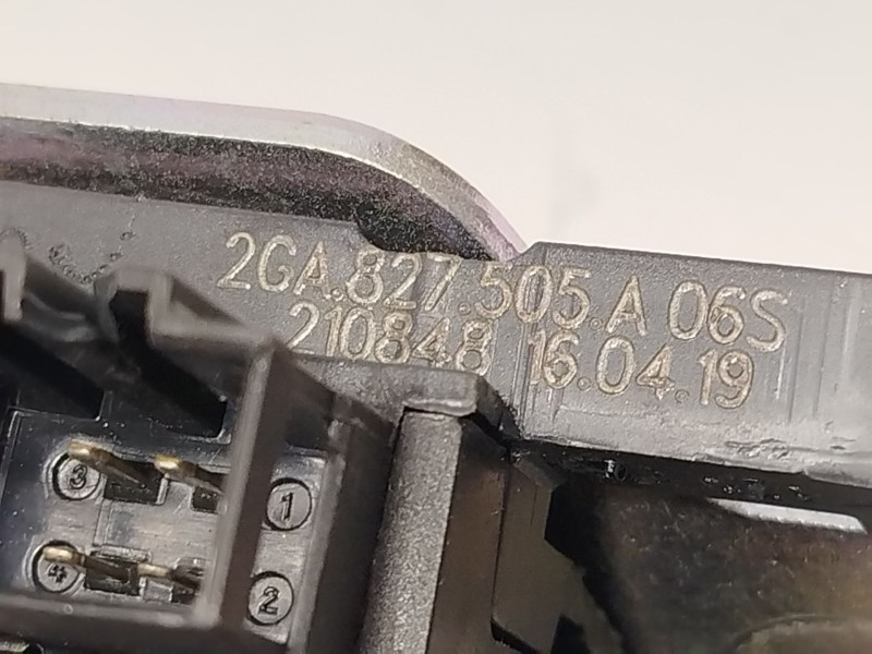 Recambio de cerradura maletero / porton para volkswagen t-roc (a11, d11) 2.0 tdi referencia OEM IAM 2GA827505A  