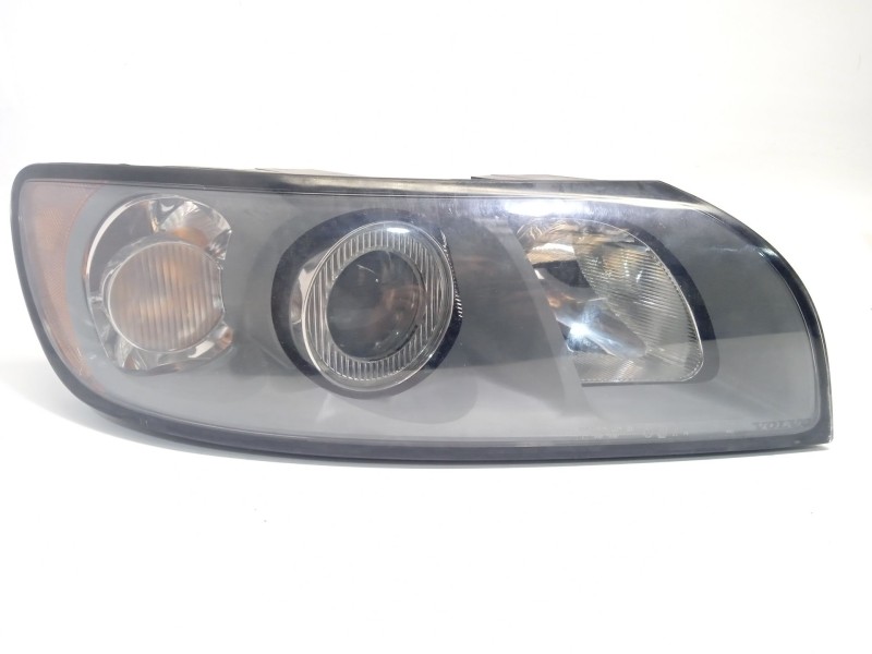 Recambio de faro derecho para volvo v50 (545) 2.0 d referencia OEM IAM 30698886  0301198204