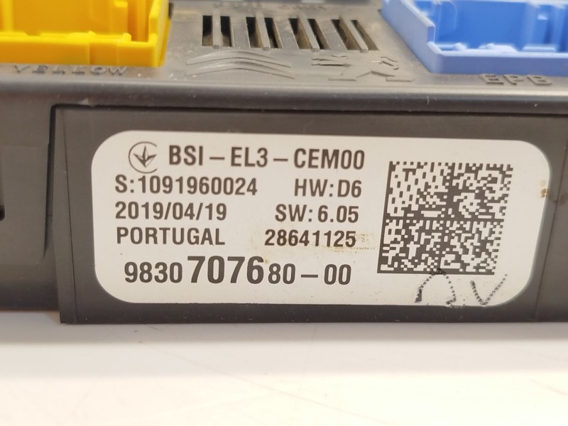 Recambio de caja reles / fusibles para opel combo e tour / life (k9) 1.2 referencia OEM IAM 9830707680 1635126380 