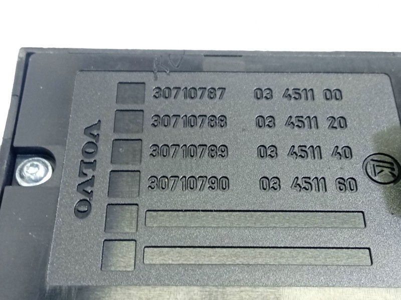 Recambio de mando elevalunas delantero izquierdo para volvo v50 (545) 2.0 d referencia OEM IAM 30710787  03451100