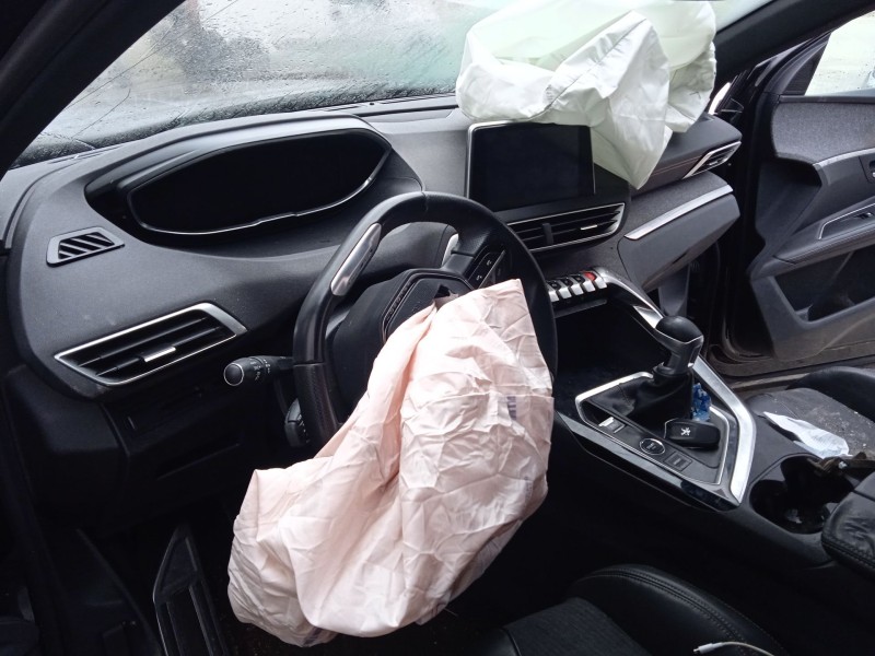 peugeot 3008 ii suv (mc_, mr_, mj_, m4_) del año 2018